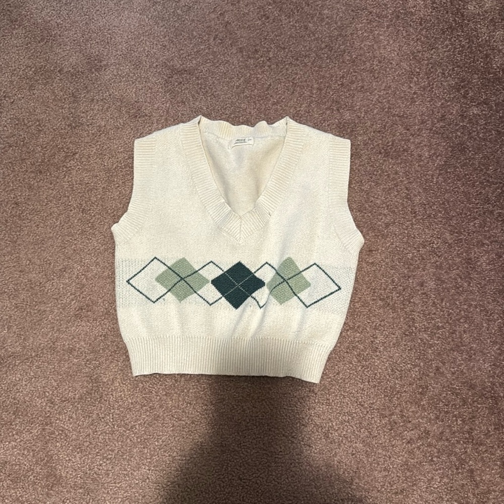 Sweater vest